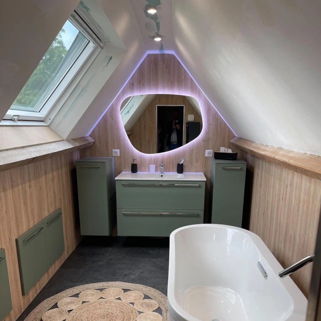 Odyssée - Expert en cuisines, salles de bain et aménagements intérieurs sur-mesure à Fécamp depuis 1999